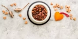 What Should You Look for in High-Quality Cat Treats?